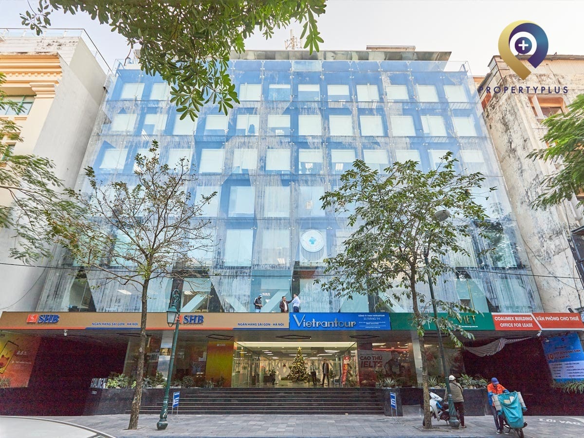Mặt ngoài tòa nhà Coalimex với kiến trúc kính hiện đại - hình ảnh từ Property Plus